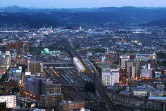 Fukushima_City_with_a_view_of_Fukushima_Station